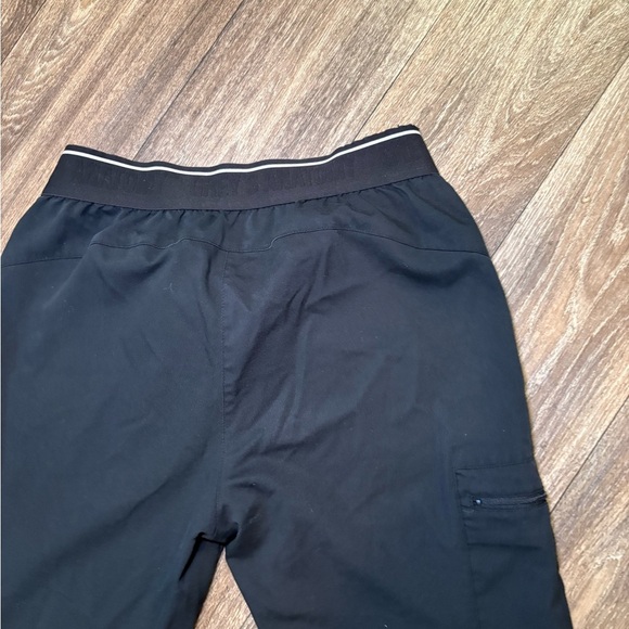 Greys Anatomy Black Scrub Pants Lightweight Size Medium Tall - Picture 3 of 8